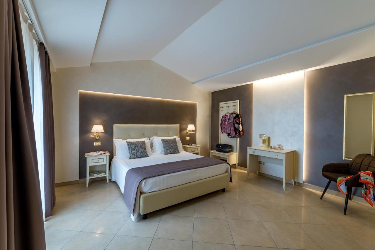 Vittorio Emanuele Boutique Hotel 4*